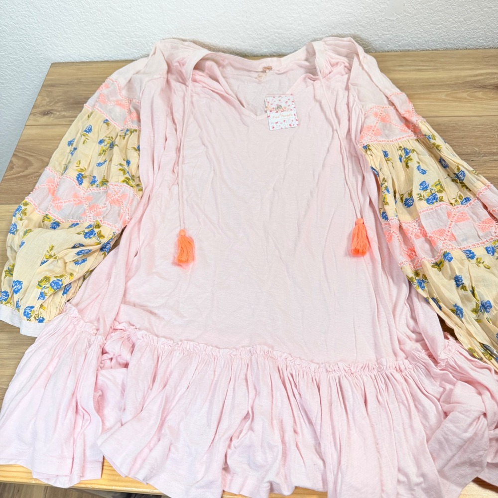 NWT Free People Pink Floral Patchwork Tassel Tunic Boho Peasant Festival Large - Picture 3 of 11